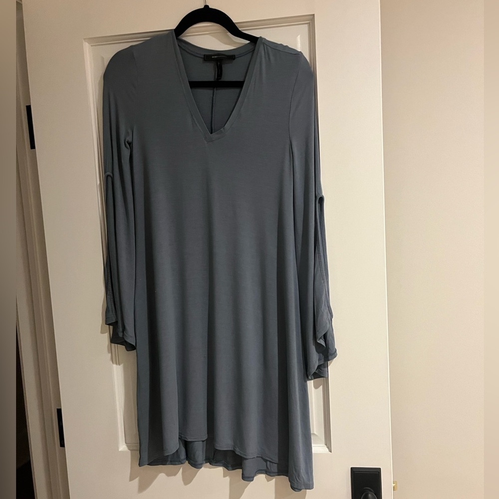 BCBG Max Azria women's xxs flared sleeve dress, like new